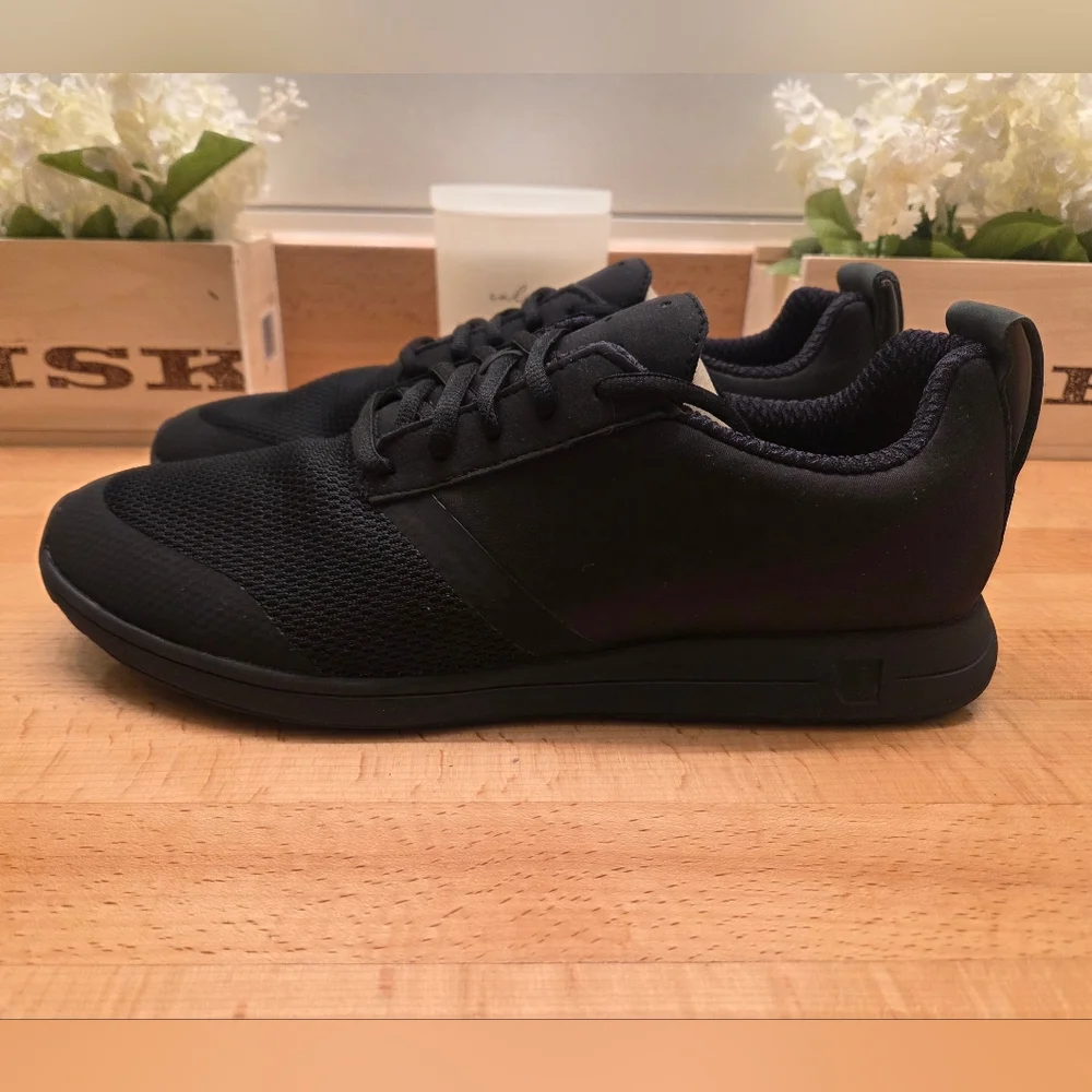York Athletics The Henry Sneakers Triple Black Mens Size 11